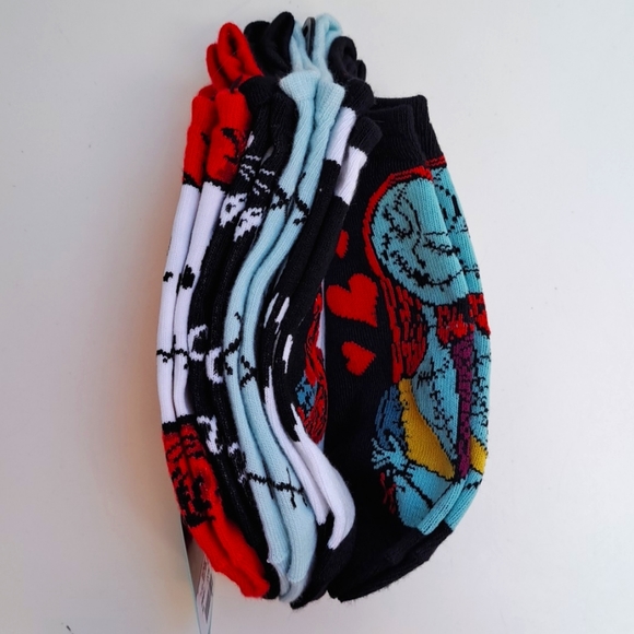NWT Nightmare Before Christmas Socks Set 5 Pairs Jack Sally Disney - Picture 6 of 6